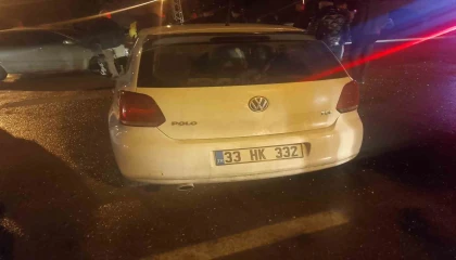 Osmaniyede iki otomobil çarpıştı: 2 yaralı