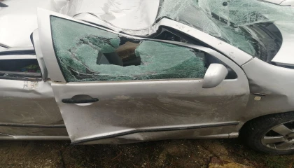 Otomobil şarampole yuvarlandı: Bangladeş uyruklu aynı aileden 1 kişi öldü, 3 kişi yaralandı