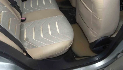 Taşan dere nedeniyle sitenin bahçesi ve araçlar su içinde kaldı