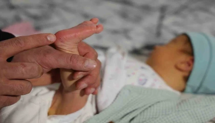 Topuk kanı çıkmazı: Bebeklerine kayyum atanması endişesiyle yaşıyorlar