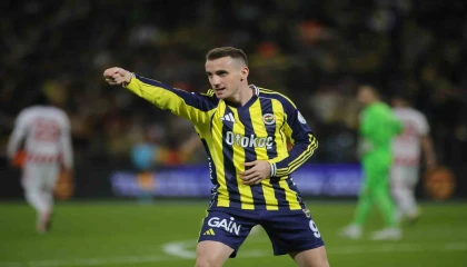 Turkcell Süper Kupa: Fenerbahçe: 1 - Samsunspor: 0 (Maç devam ediyor)