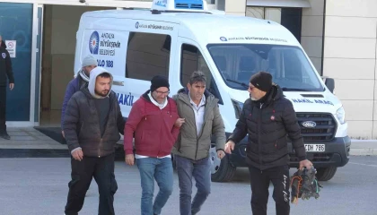 Yol kenarında ölü bulunan 14 yaşındaki çocuğun ailesi gözyaşlarına boğuldu