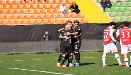 Ziraat Türkiye Kupası: Corendon Alanyaspor: 1 - Fatih Karagümrük: 1 (İlk yarı)