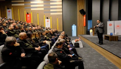 Adanada orman teşkilatına yönelik etkili iletişim ve liderlik eğitimi düzenlendi