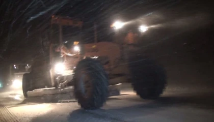 Alacabelde şiddetli yağmur kar yağışına döndü