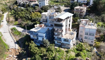 Alanyada 3 bina tedbir amaçlı tahliye edildi