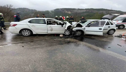 Antalya-Isparta kara yolundaki kazada ölü sayısı 7ye yükseldi