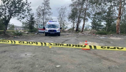 Av tüfeğiyle eski eşini öldürüp, intihar etti