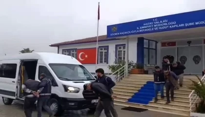 Avrupa ümidiyle yola çıkan 12 göçmen Hatayda yakalandı