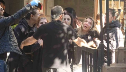 Cenaze aracını Özgür bunu bize nasıl yaptın diyerek yolladı