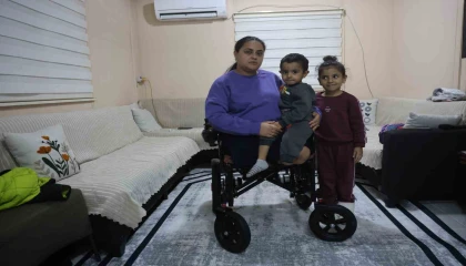 Depremde eşini, 2 çocuğunu ve bacaklarını kaybeden acılı anne, yaptığı alışverişin borcunu ödeyemeyince mahkemelik oldu