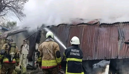 Dörtyolda ev yangını