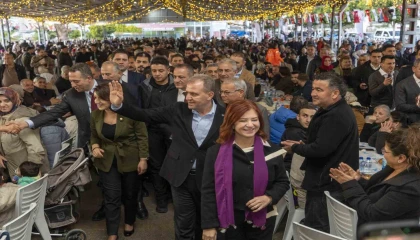 Erdemlide birlik sofrası: Seçerden Parlayan yıldız Türkiye vurgusu