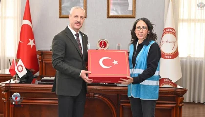 EREN: HATAY’DA DAYANIŞMAYI BÜYÜTÜYORUZ