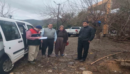 Gazipaşada dolu ve fırtınadan 214 üretici zarar gördü