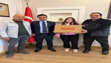 Gazipaşada yangın mağduru öğrenciye devlet şefkati