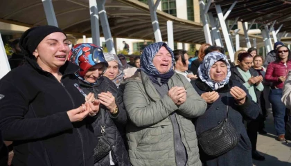 Görev yaptığı adliyede ölü bulunan güvenlik görevlisi gözyaşlarıyla uğurlandı