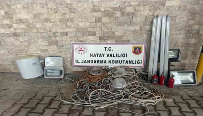 Hatayda hırsızlık şüphelisi 5 saatlik kamera görüntüsünün izlenmesiyle yakalandı