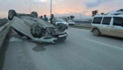 Hatayda otomobil takla attı: 3 yaralı