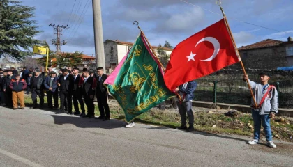 Ispartada asırlık sancak kaldırma ve asker uğurlama geleneği