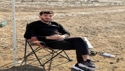 Kamyonetle çarpışan motosikletin 25 yaşındaki sürücüsü hayatını kaybetti