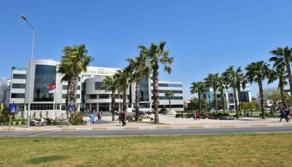 Kepez Belediyesi, kadın personelin Ramazandaki mesai bitişini yarım saat öne çekti