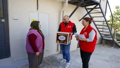 Mersinde 13 ilçede 120 bin Ramazan kolisi dağıtılıyor