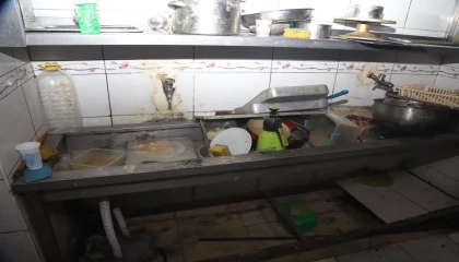 Mersinde hijyen kurallarına uymayan fırına 6 bin 400 lira ceza