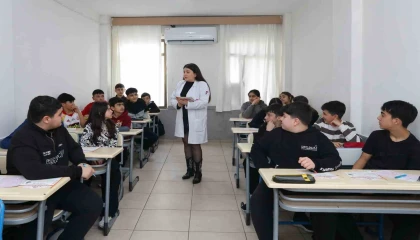 Mersinde öğrencilere ücretsiz kurs ve 76 deneme desteği