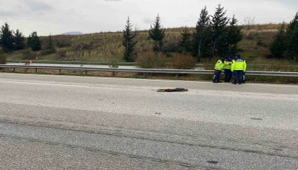 Osmaniyede temizlik yapan işçilere otomobil çarptı: 1 ölü, 3 yaralı