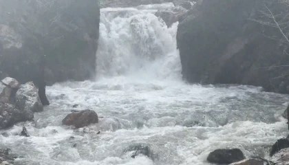 Osmaniyede yağmurun bereketi Karaçay Vadisini coşturdu