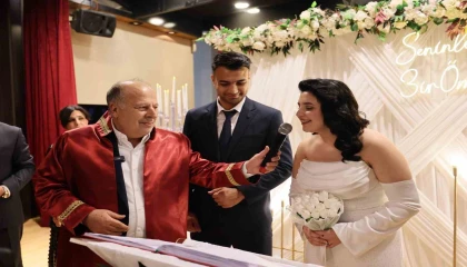 Yüreğir Belediyesinden 14 Şubata özel toplu nikah töreni