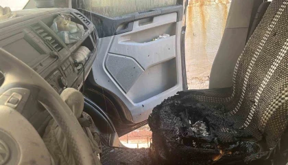 Alanyada hafif ticari araç yangını korkuttu