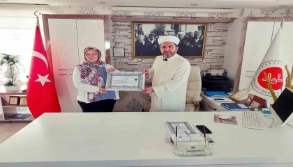 Alman kadın Kelime-i Şehadet getirerek Müslüman oldu