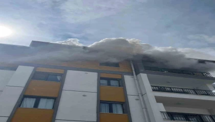 Antakyada alevlere teslim olan ev kullanılmaz hale geldi