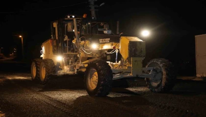 Antakyada yol bakım ve onarım çalışmaları sürüyor