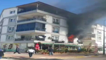 Antalyada 4 katlı binada yangın paniği: 2si çocuk 6 kişi dumandan etkilendi