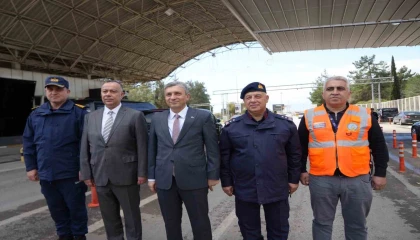 Antalyada bayramda 43 uygulama noktasında 3 bin 217 personel görev başında