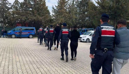Burdur ve Antalyada Narko Kapanı operasyonu: 22 gözaltı