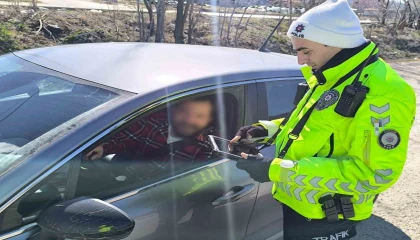 Burdurda emniyet kemeri denetimi: 119 araç ve sürücüsüne ceza