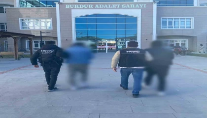 Burdurda uyuşturucu operasyonları: 5 tutuklama