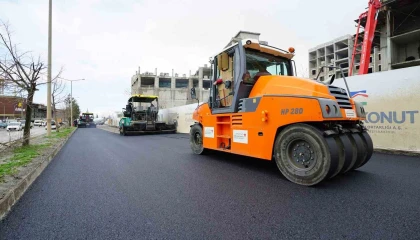 Büyükşehir, Dulkadiroğlunda asfalt mesaisini sürdürüyor