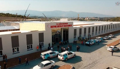 Defne Devlet Hastanesi tam kapasiteyle hizmet vermeye başladı