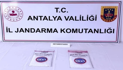 Döşemealtında uyuşturucu operasyonu