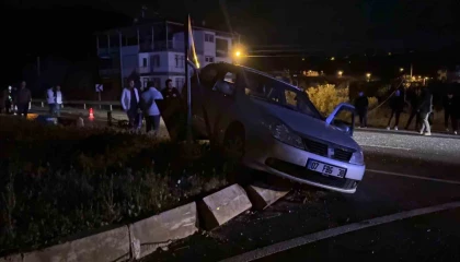Gazipaşada gece yarısı kaza: 5 yaralı