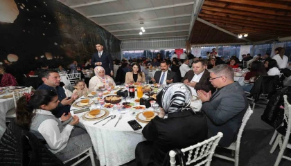 Hatayda koruyucu aileler iftar sofrasında bir araya geldi