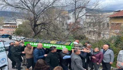 Hayatını kaybeden gazeteci Fazıl Tunç son yolculuğuna uğurlandı