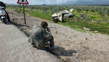 Hurdaya dönen araçtan burnu kanamadan çıkan doktor: Verilmiş sadakam varmış