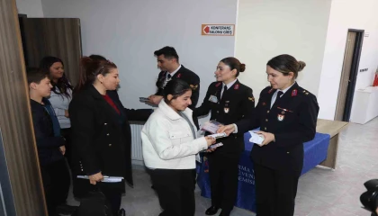 Jandarma ve Sahil Güvenlik Akademisinden öğrencilere kariyer tanıtımı