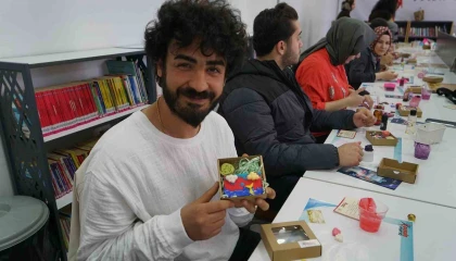Kahramanmaraşta gençler Pusula Maraşın atölyesinde hem öğrendi hem üretti